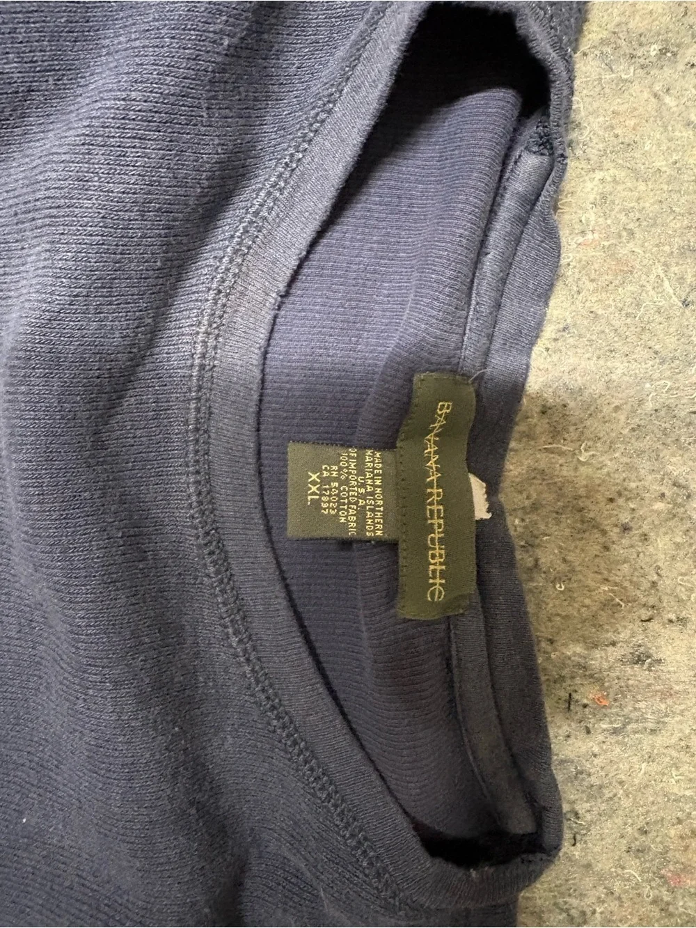 Banana Republic Men's Long-Sleeve Crewneck Sweatshirt - Navy Blue